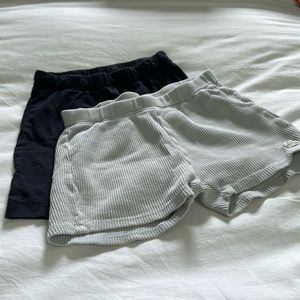 Toddler shorts - size 2/3T (2 pair)